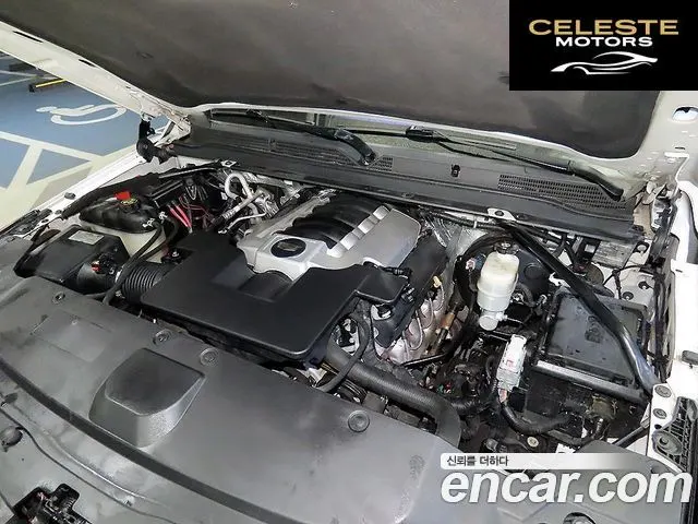 CADILLAC 6.2 ESV 2016 — photo 19 sur 26