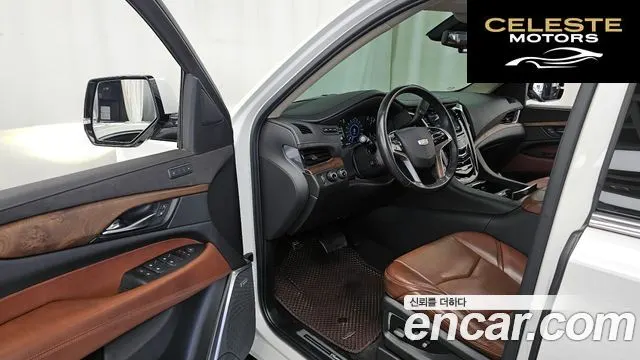 CADILLAC 6.2 2020 — photo 10 sur 20
