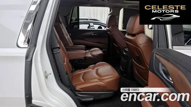 CADILLAC 6.2 2018 — photo 12 sur 20
