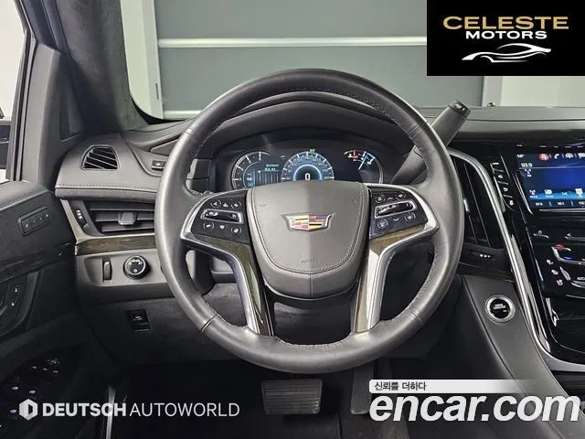 CADILLAC 6.2 2020 — photo 13 sur 26