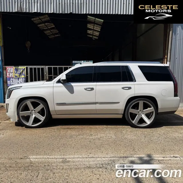 CADILLAC 6.2 2017 — photo 5 sur 23
