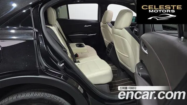 CADILLAC XT4 2.0 Sport AWD 2023 — photo 11 sur 20