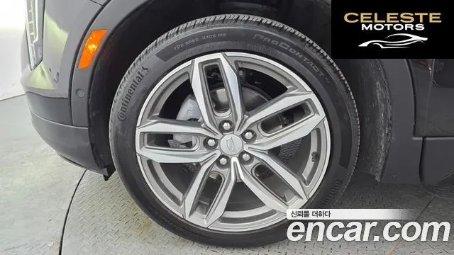 CADILLAC XT4 2.0 Sport AWD 2023 — photo 5 sur 20