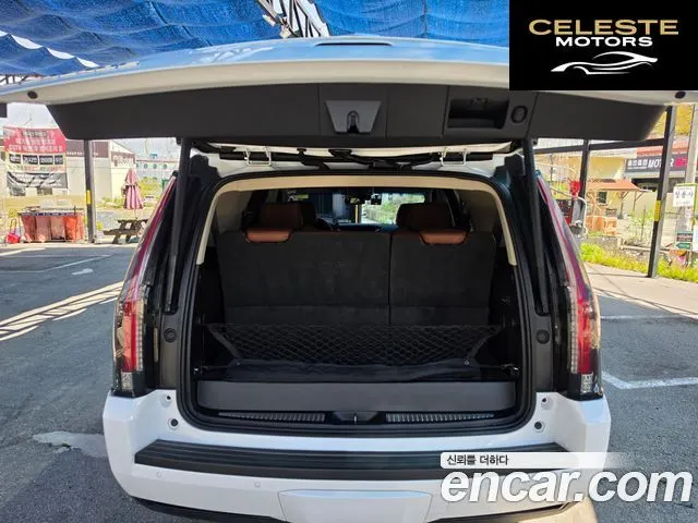 CADILLAC 6.2 2018 — photo 18 sur 20