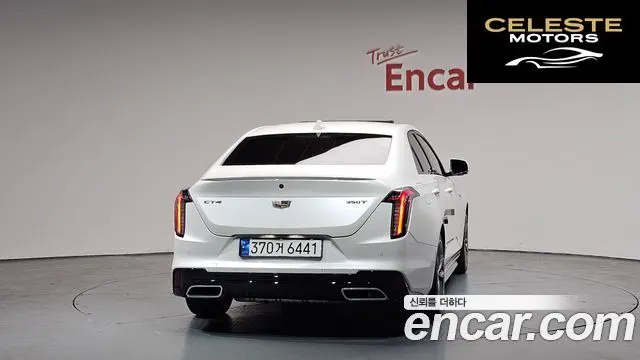 CADILLAC CT4 2.0 Sport 2020 — photo 3 sur 20