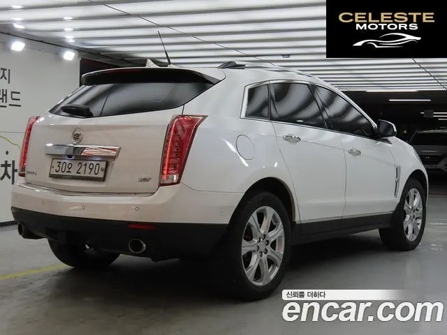 CADILLAC SRX 3.0 Premium 2011 — photo 4 sur 26