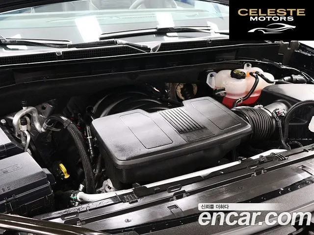 CADILLAC 56.2 ESV 2025 — photo 18 sur 25