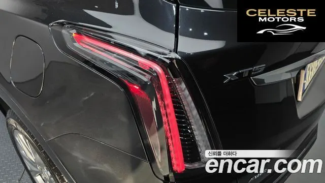 CADILLAC XT5 3.6 Sport AWD 2020 — photo 9 sur 37
