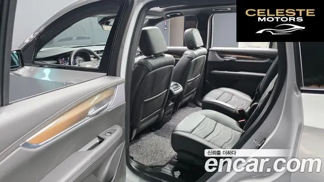 CADILLAC XT6 3.6 Sport 2023 — photo 16 sur 35