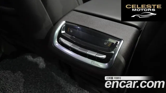 CADILLAC XT6 3.6 Sport 2023 — photo 25 sur 35
