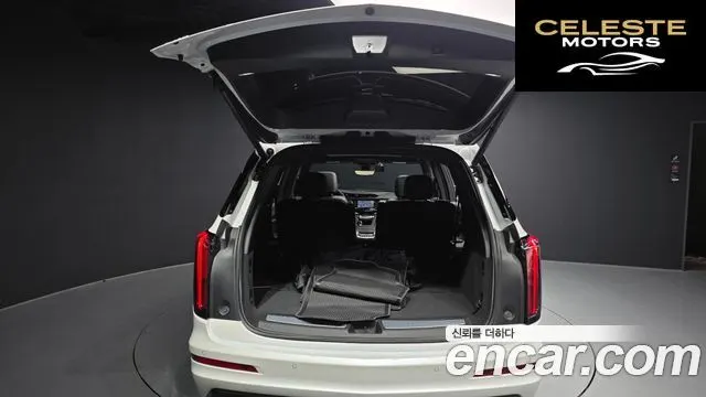 CADILLAC XT6 3.6 Sport 2023 — photo 26 sur 35