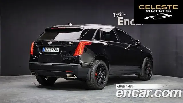 CADILLAC XT5 3.6 Premium AWD 2019 — photo 2 sur 30
