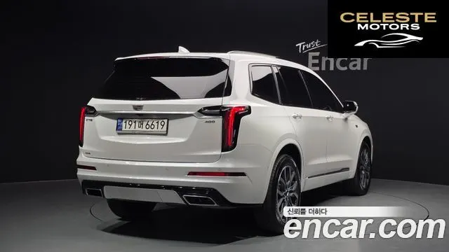 CADILLAC XT6 3.6 Sport 2023 — photo 2 sur 35