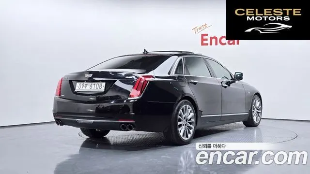 CADILLAC CT6 3.6 Premium AWD 2017 — photo 2 sur 20