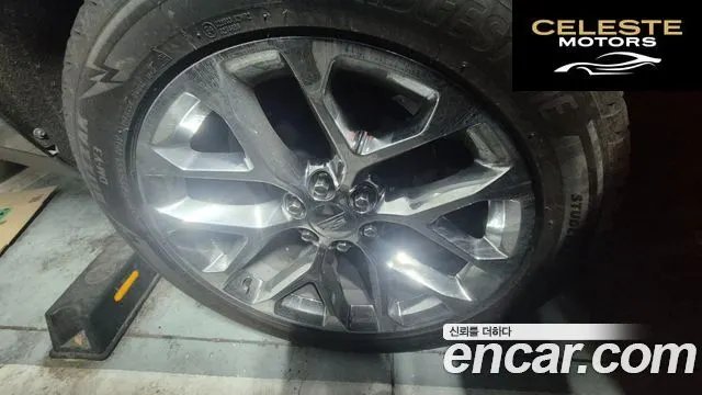 CADILLAC 6.2 ESV 2020 — photo 8 sur 12