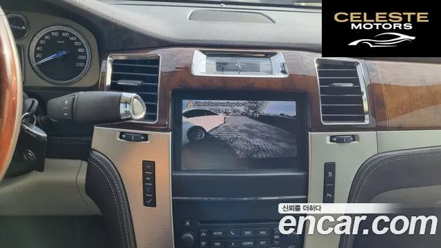 CADILLAC 6.2 2011 — photo 12 sur 26
