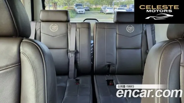 CADILLAC 6.2 2011 — photo 18 sur 26