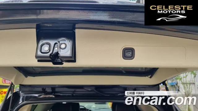CADILLAC 6.2 2011 — photo 9 sur 26