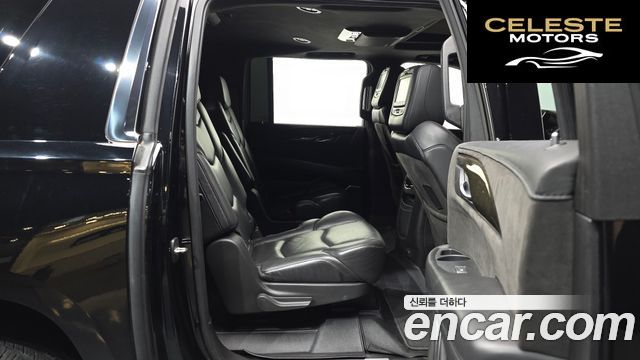 CADILLAC 6.2 ESV 2018 — photo 12 sur 20