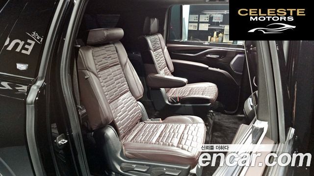 CADILLAC 56.2 ESV 2023 — photo 17 sur 35