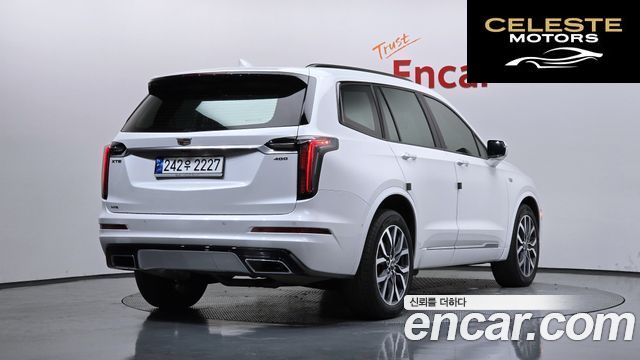CADILLAC XT6 3.6 Sport 2023 — photo 2 sur 20