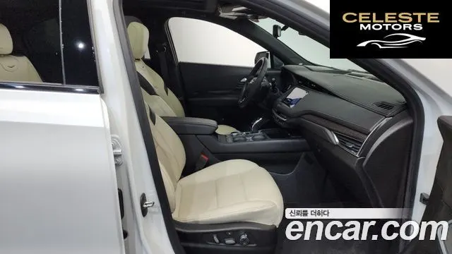 CADILLAC XT4 2.0 Sport AWD 2023 — photo 16 sur 36