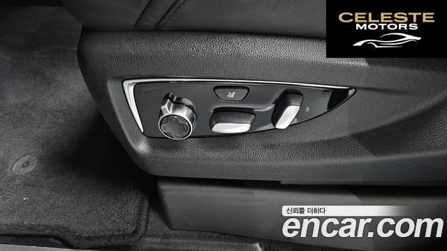 CADILLAC 6.2 ESV 2018 — photo 38 sur 45