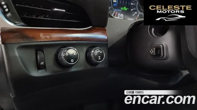 CADILLAC 6.2 2018 — photo 29 sur 38