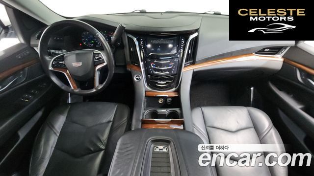 CADILLAC 6.2 2018 — photo 10 sur 38