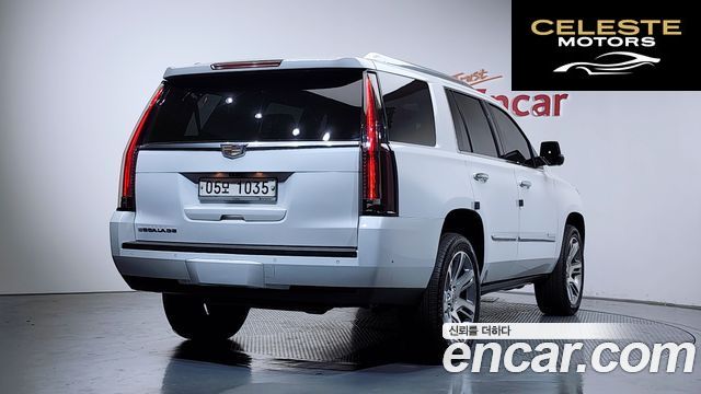CADILLAC 6.2 2018 — photo 2 sur 38