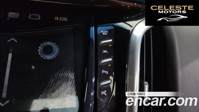 CADILLAC 6.2 2018 — photo 36 sur 38