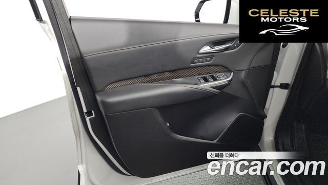 CADILLAC XT4 2.0 Sport AWD 2023 — photo 14 sur 36