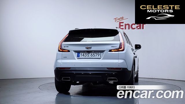 CADILLAC XT4 2.0 Sport AWD 2023 — photo 4 sur 36