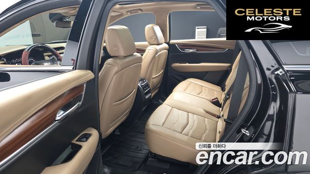 CADILLAC XT5 3.6 AWD 2019 — photo 12 sur 26