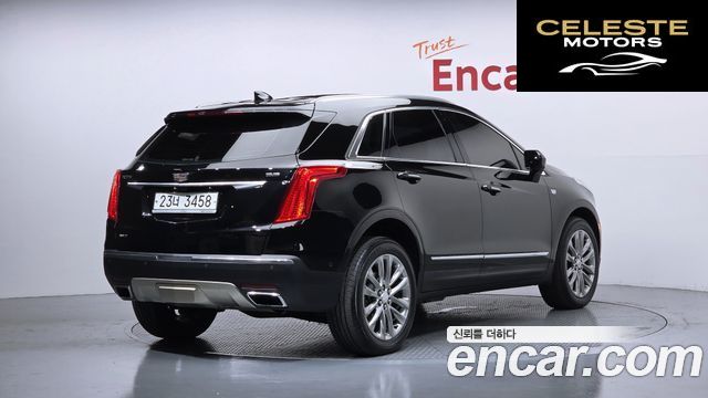 CADILLAC XT5 3.6 AWD 2019 — photo 2 sur 26