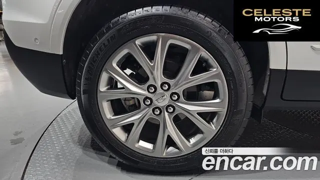 CADILLAC XT5 3.6 Sport AWD 2020 — photo 5 sur 35