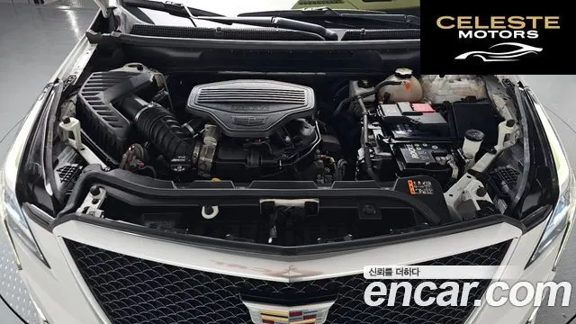 CADILLAC XT5 3.6 Sport AWD 2020 — photo 6 sur 35