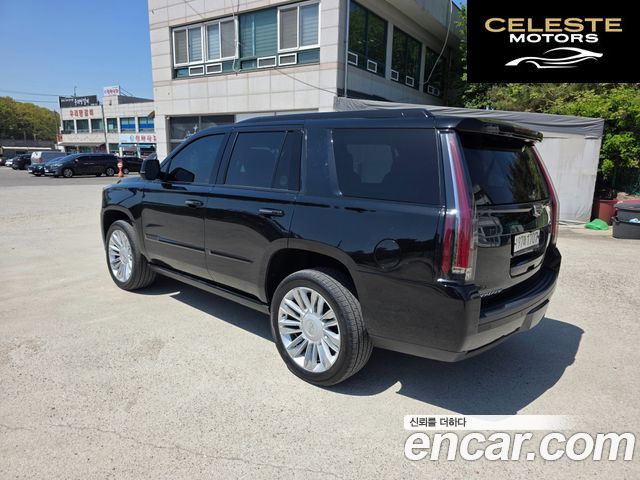 CADILLAC 6.2 2019 — photo 10 sur 23