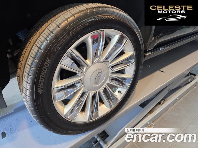 CADILLAC 6.2 2019 — photo 17 sur 23