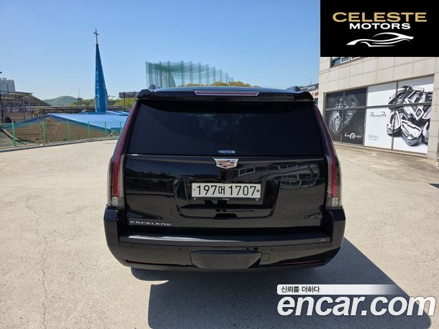 CADILLAC 6.2 2019 — photo 4 sur 23