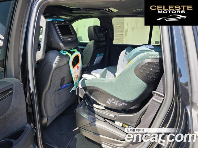 CADILLAC 6.2 2019 — photo 8 sur 23