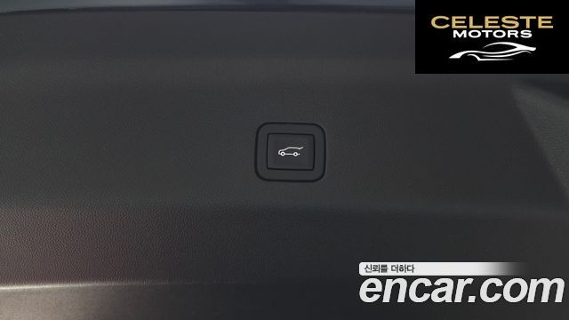 CADILLAC 56.2 2025 — photo 32 sur 35