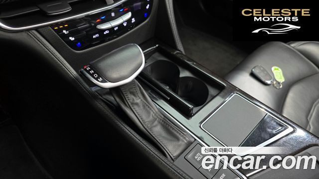 CADILLAC CT6 3.6 AWD 2018 — photo 12 sur 34