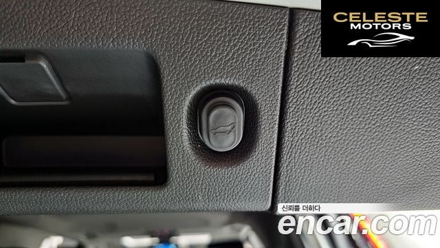 CADILLAC 6.2 2018 — photo 18 sur 20