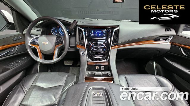CADILLAC 6.2 2018 — photo 7 sur 20