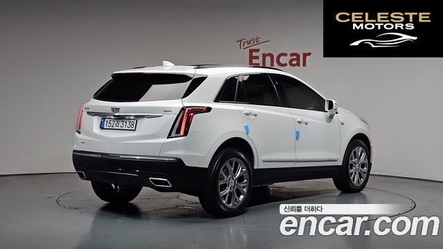 CADILLAC XT5 3.6 Sport AWD 2020 — photo 2 sur 35