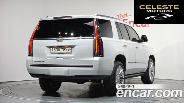CADILLAC 6.2 2020 — photo 2 sur 36