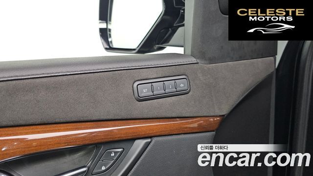 CADILLAC 6.2 2020 — photo 27 sur 32