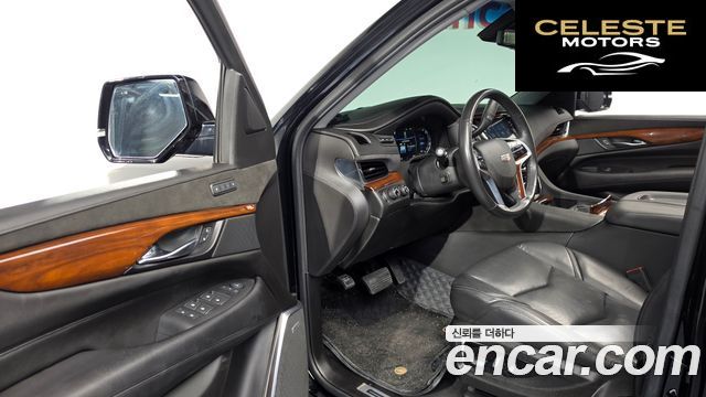 CADILLAC 6.2 2019 — photo 10 sur 20