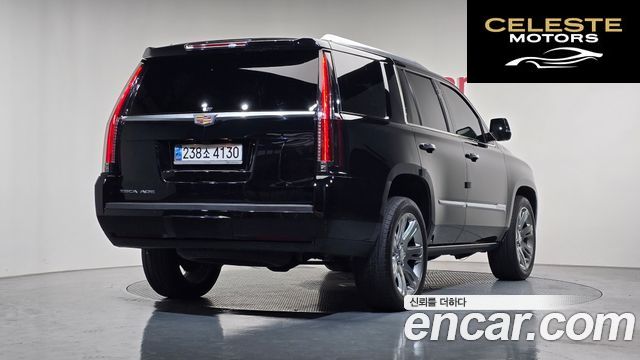 CADILLAC 6.2 2019 — photo 2 sur 20